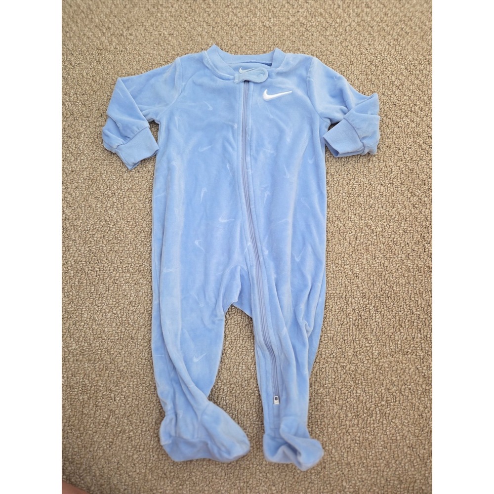 Nike baby boy sleeper 9 mos